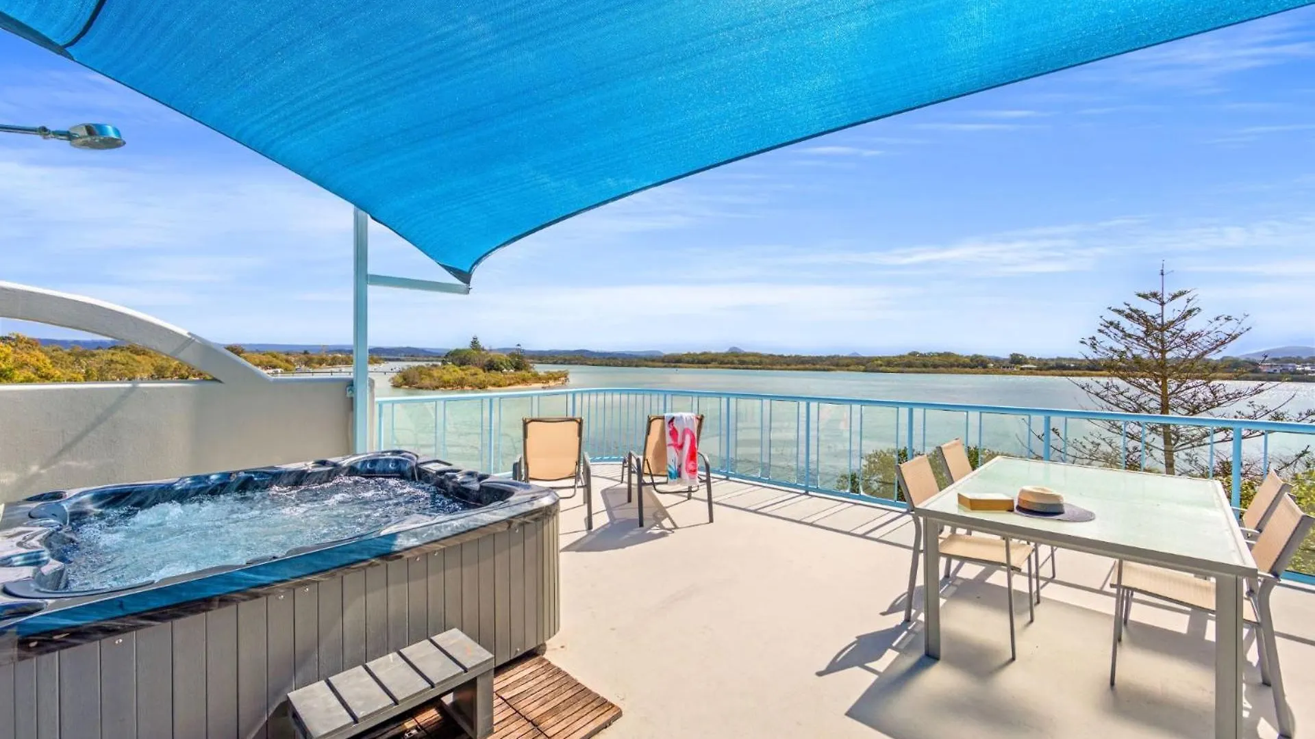 Reflections Holiday Apartments Maroochydore